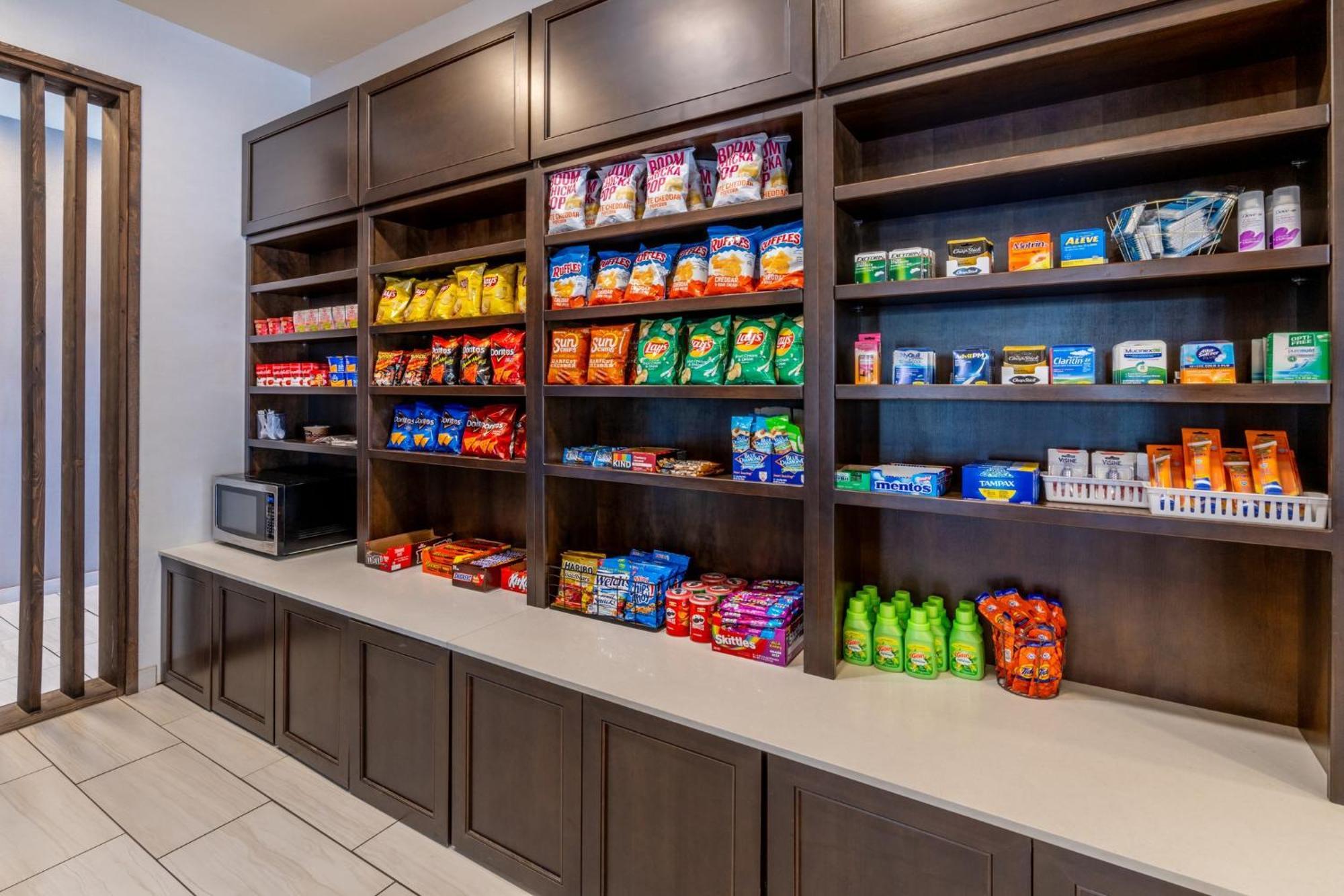 Holiday Inn Express & Suites - Colorado Springs Afa Northgate By Ihg Exterior foto